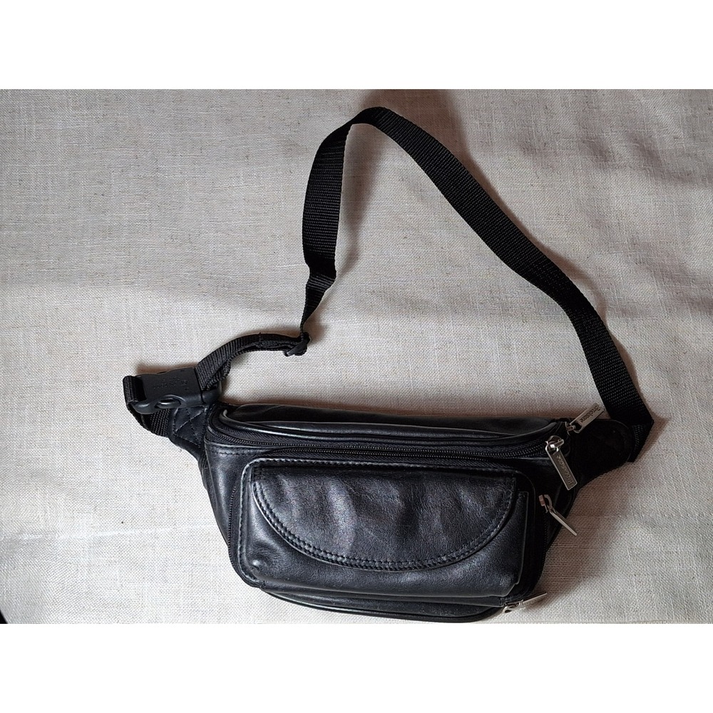 Brookstone Black Leather Fanny Pack Waist Bag Multiple Pockets Adjustable Strap